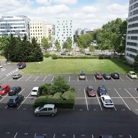 Chez Pascal Sissi -grand Appart,ile Nantes, Ccgres شقة *