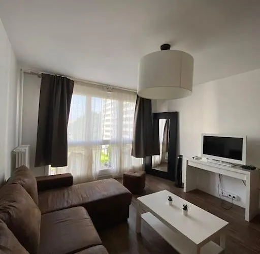 Chez Pascal Sissi -grand Appart,ile Nantes, Ccgres Apartmán