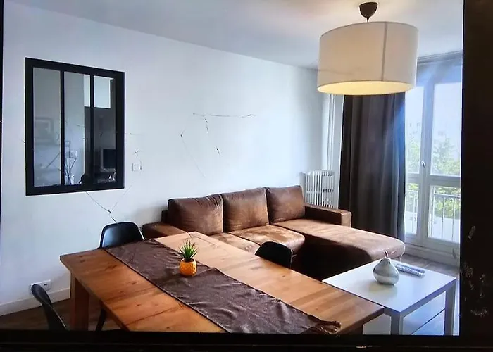 Chez Pascal Sissi -grand Appart,ile Nantes, Ccgres شقة